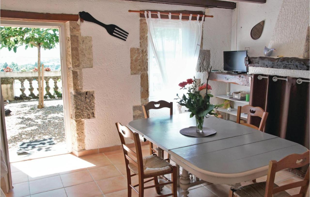Gorgeous Home In Lavardac With Kitchen ภายนอก รูปภาพ